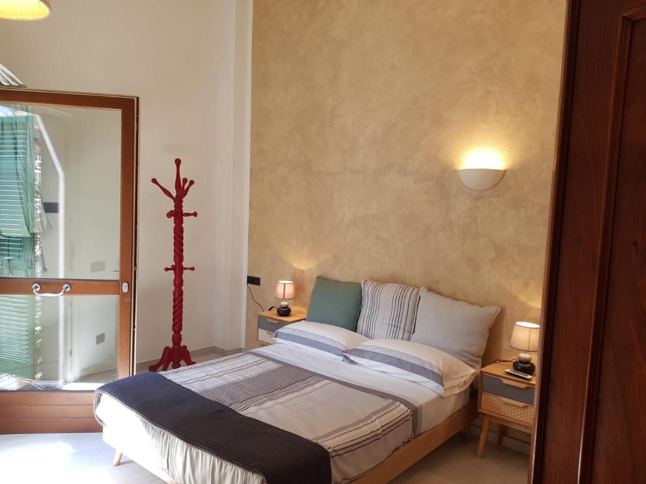 Bellissima Camera Carolina23 Bed and Breakfast Levanto Exteriör bild